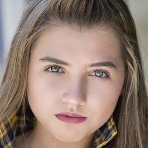 Gracie Whitton Headshot 4 of 4