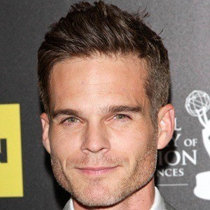 Greg Rikaart - Bio, Family, Trivia | Famous Birthdays