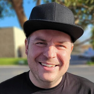 GregglesTV Headshot 3 of 5