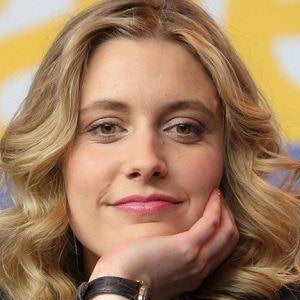 Greta Gerwig Headshot 9 of 10