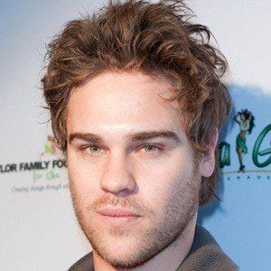 Grey Damon Headshot 6 of 10