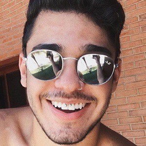 Felipe Neto - Age, Family, Bio