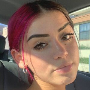 Gwen Alicia Headshot 10 of 10