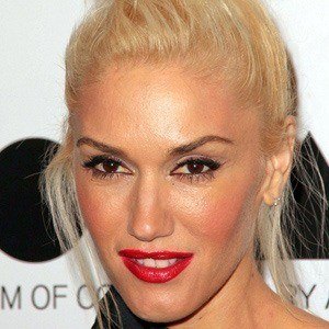Gwen Stefani - Bio, Family, Trivia | Famous Birthdays