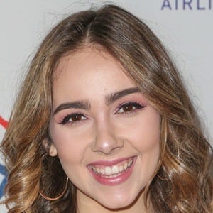 Haley Pullos Headshot 6 of 10