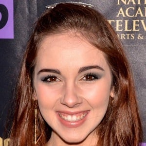 Haley Pullos Headshot 10 of 10