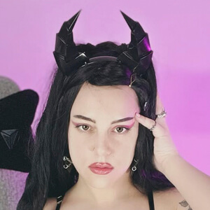 haleyquinnla Headshot 2 of 7