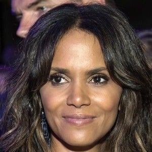 Halle Berry Headshot 7 of 8