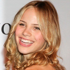 Halston Sage Headshot 8 of 8