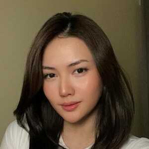 Hana Austria Headshot 2 of 6