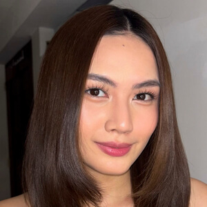 Hana Austria Headshot 4 of 6
