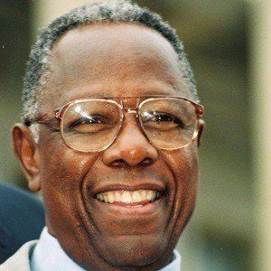 Hank aaron bio family trivia famous birthdays