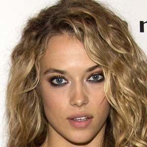 Hannah Ferguson Headshot 4 of 4