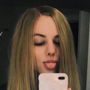 Hannah Geller at age 16