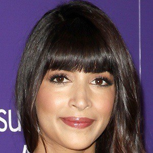 Hannah Simone at age 33