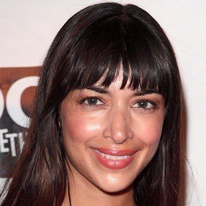 Hannah Simone Headshot 10 of 10