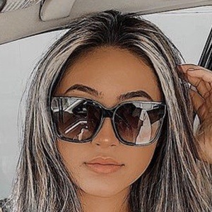 Hannah Thao - Age, Family, Bio | Famous Birthdays