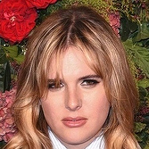 Hari Nef at age 26