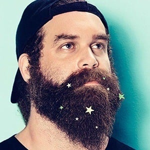 Harley Morenstein Headshot 6 of 10