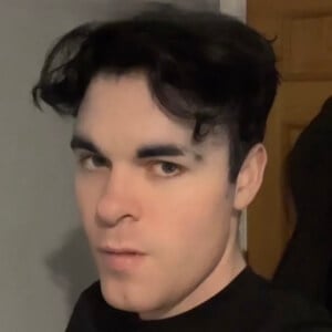 Harry Charlie Headshot 2 of 6