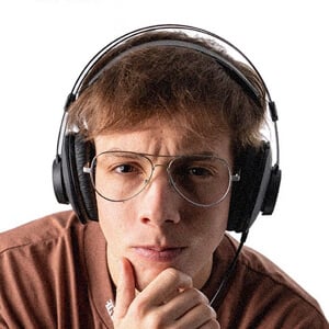 HarryAlexOk Headshot 4 of 5