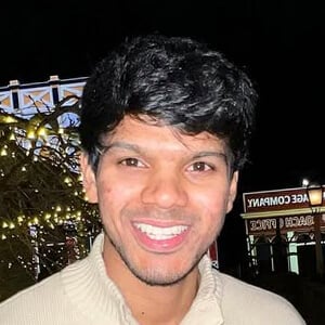 Hasitha Desilva Headshot 2 of 6