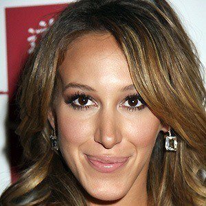 Haylie Duff Headshot 8 of 10