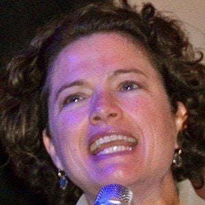 Heather Langenkamp Headshot 3 of 5