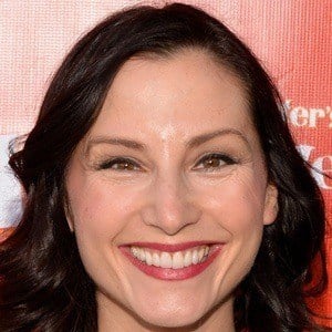 Heather McComb - Bio, Family, Trivia | Famous Birthdays