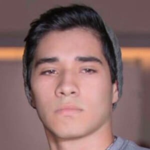 Hector Mayorga Headshot 5 of 8
