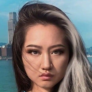 Heidi Wong Headshot 10 of 10