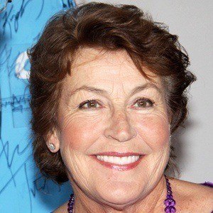 Helen Reddy - Bio, Family, Trivia | Famous Birthdays