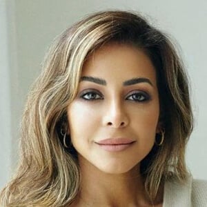 Hessa AlSanea Headshot 3 of 6
