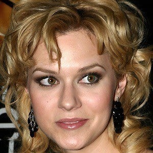 Hilarie Burton at age 22