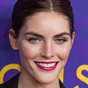 Hilary Rhoda - Bio, Family, Trivia | Famous Birthdays