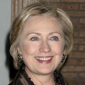 Hillary Clinton Headshot 9 of 10