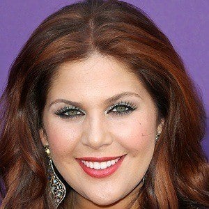 Hillary Scott at age 27