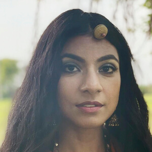 Himani Kapoor Headshot 2 of 6