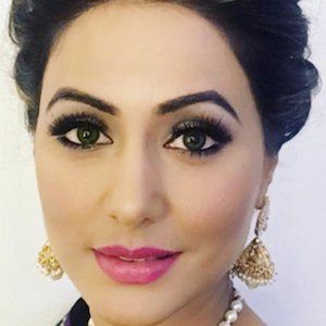 Hina Khan Headshot 2 of 10