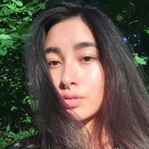 Hitomi Mochizuki - Age, Family, Bio | Famous Birthdays