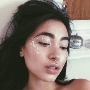 Hitomi Mochizuki - Age, Family, Bio | Famous Birthdays