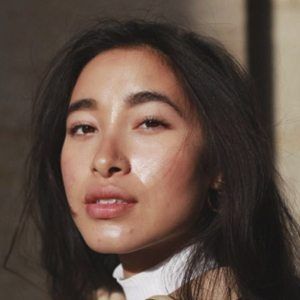 Hitomi Mochizuki - Age, Family, Bio | Famous Birthdays