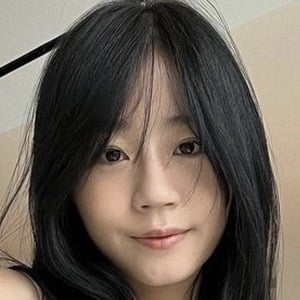 Evelyn Ha at age 22
