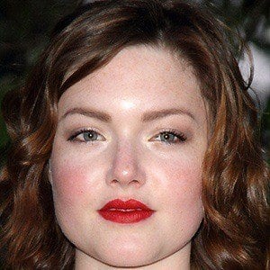 Holliday Grainger Headshot 7 of 10