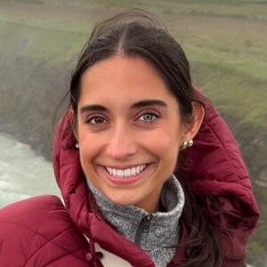 Hope Baxter Headshot 5 of 9