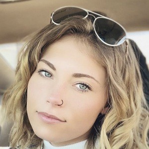 Hopealiviia Headshot 10 of 10