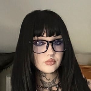 horrorhailey Headshot 2 of 3