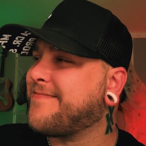 hotterjakepaul Headshot 3 of 3