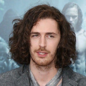 Hozier - Bio, Facts, Family | Famous Birthdays