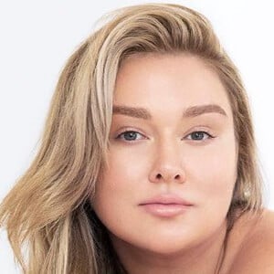 Hunter McGrady at age 27